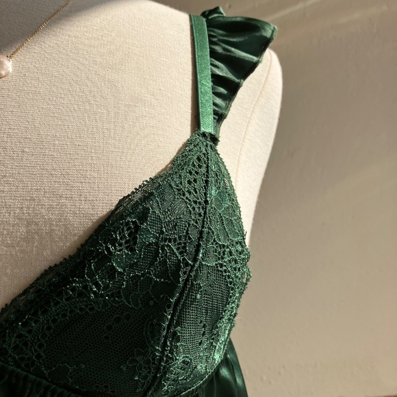 Kat The Label x Hanna Schonberg Forest Green Camisole and Thong [XS/Sm] - Picture 6 of 11